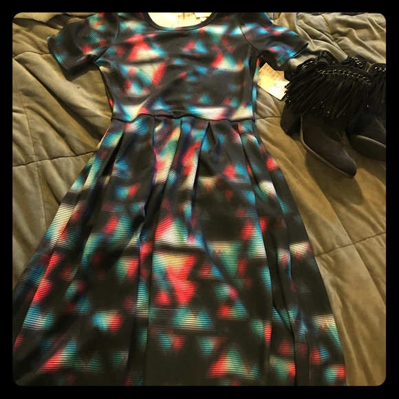 Lularoe Amelia  BNWT - Picture 1 of 1