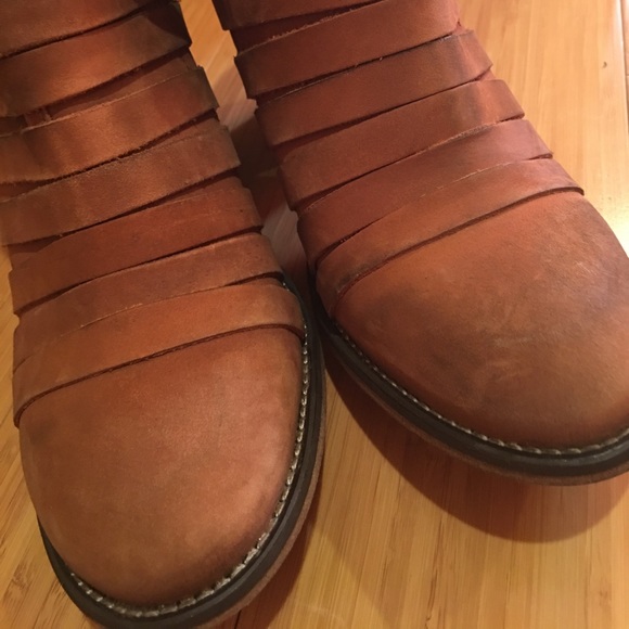 NWOT Free People 'Hybrid' Strappy Leather Bootie - Picture 4 of 8