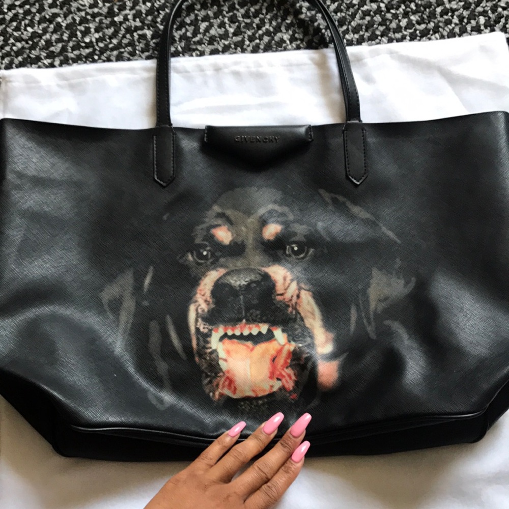 Authentic Givenchy Large Antigone Rottweiler tote