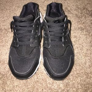 Nike Huaraches