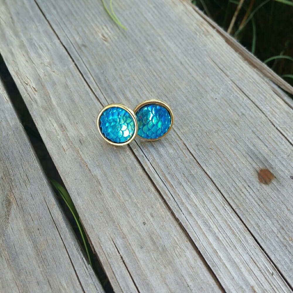 Mermaid Scale Earrings Blue