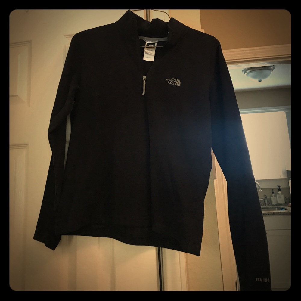 North Face Pull Over