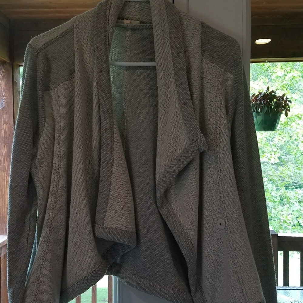 Gray sweater
