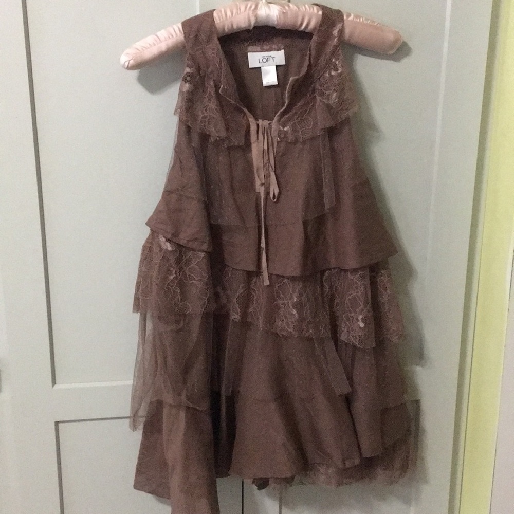 🐻 Ann Taylor Loft Shirt 🐻