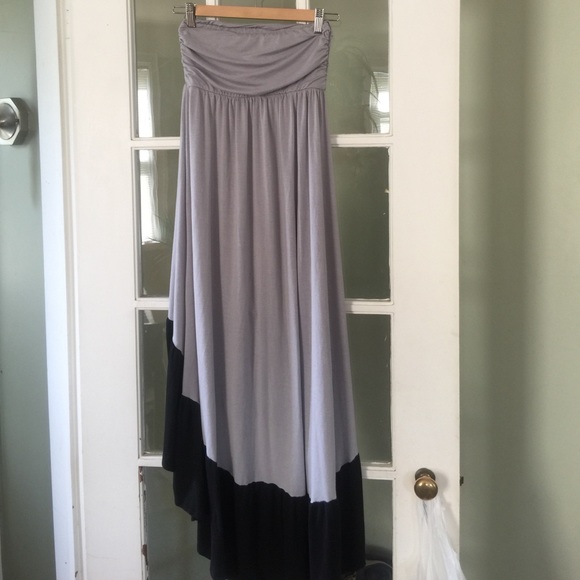 Gray and Black skirt - Picture 2 of 2