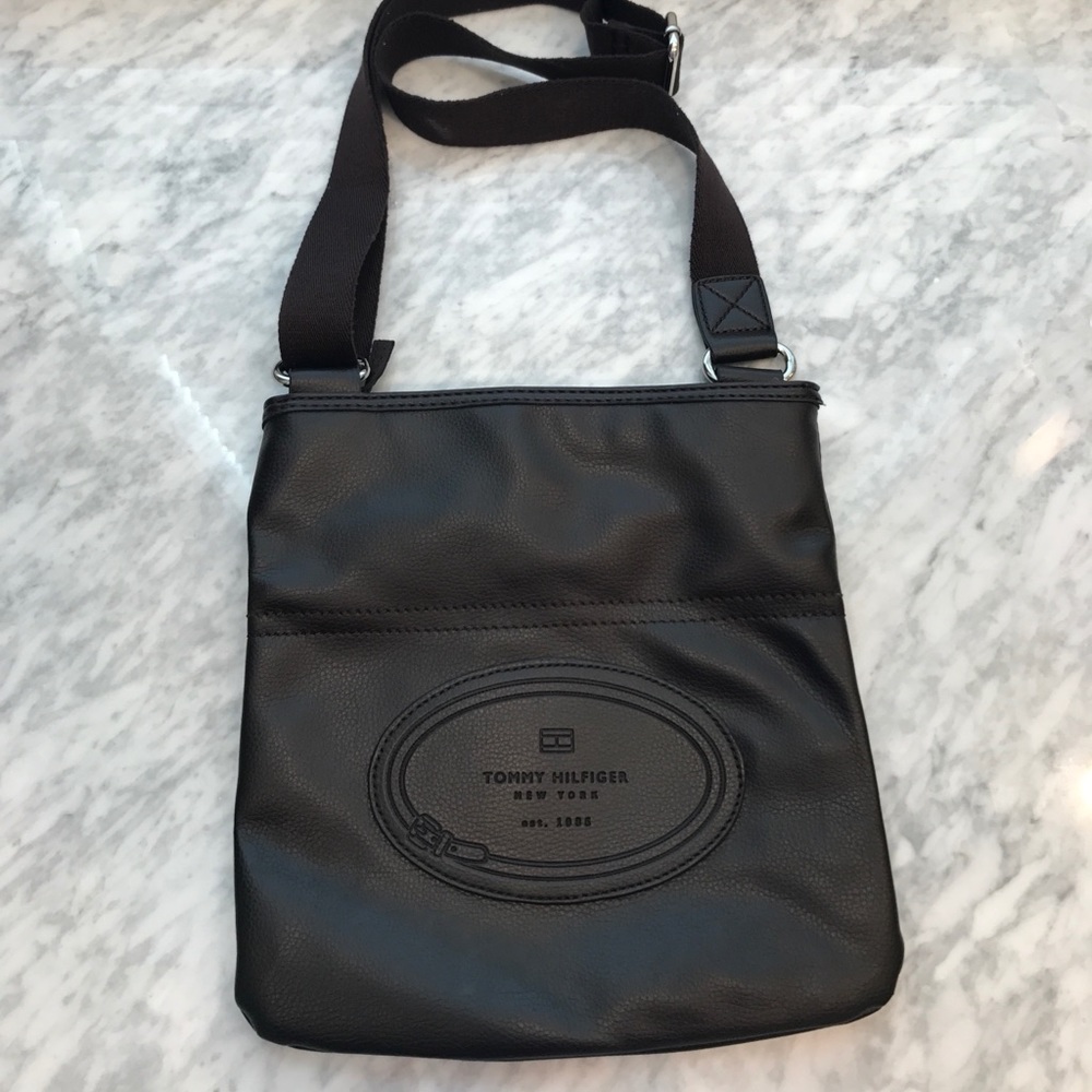 Tommy Hilfiger brown bag