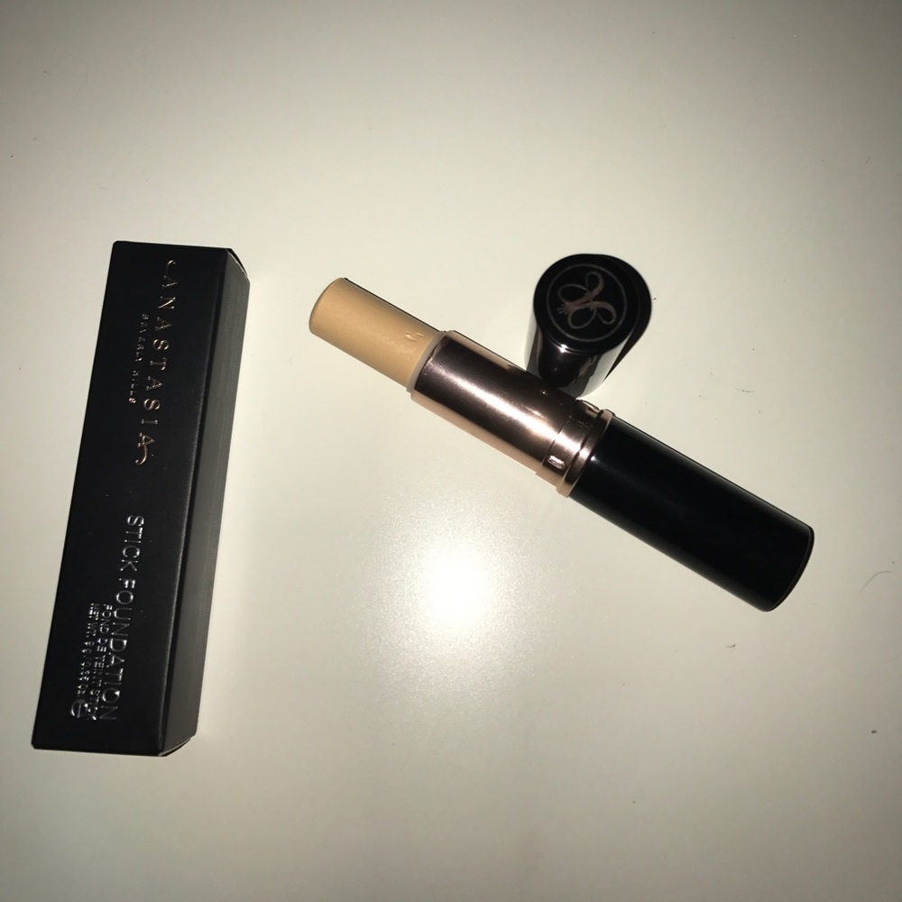 ✨ ABH Stick Foundation ✨