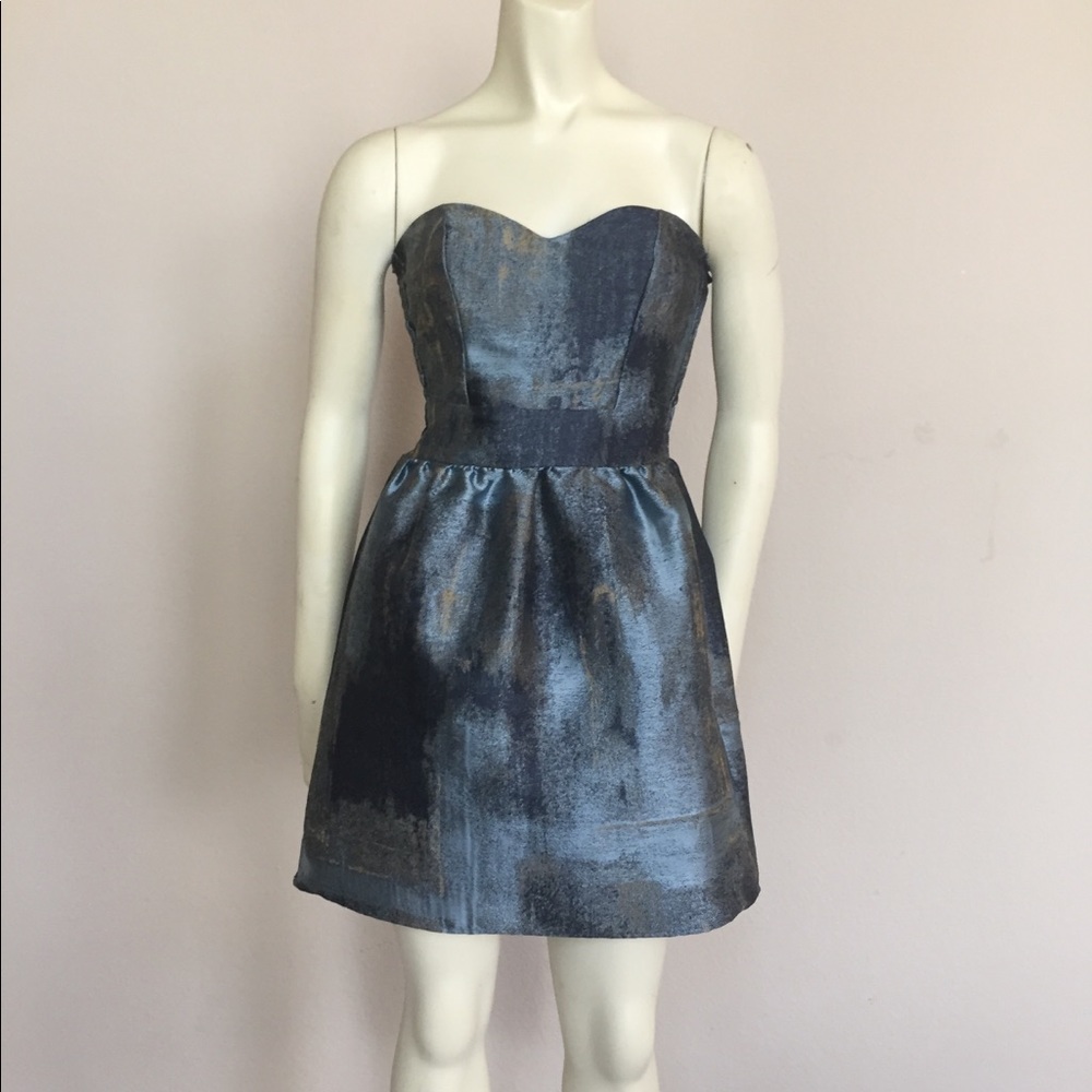 Iridescent Strapless Party Dress, S