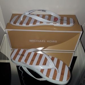 NEW MICHAEL MICHAEL KORS JET SET JELLY