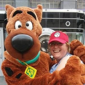 Meet your Posher, Cynthia