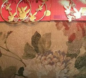 Playboy earring and necklace set