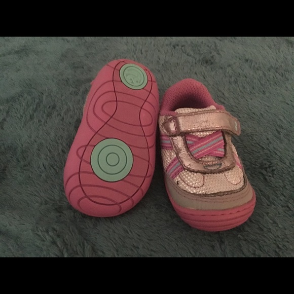 Stride Rite Surprize Size 3 💜 - Picture 3 of 3