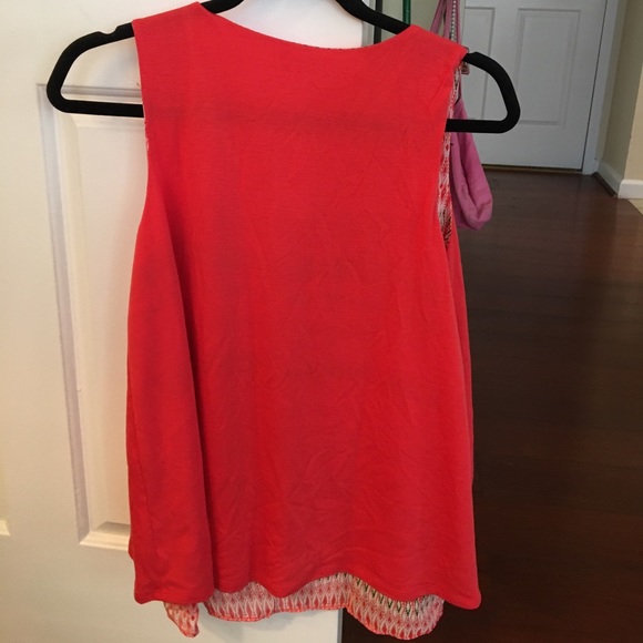 NWT Charming Charlie's coral top - Picture 2 of 3