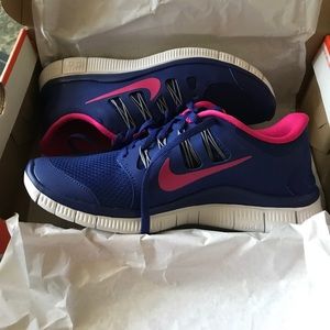 Women's Nike Free 5.0+ size 8.5