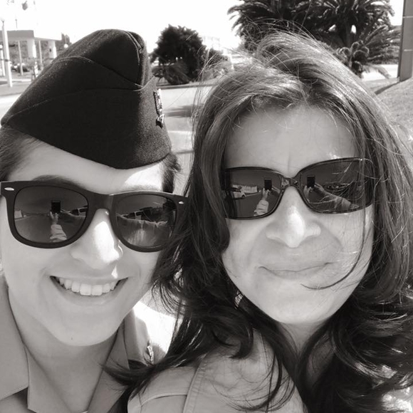 Meet your Posher, Melissa - Picture 1 of 1