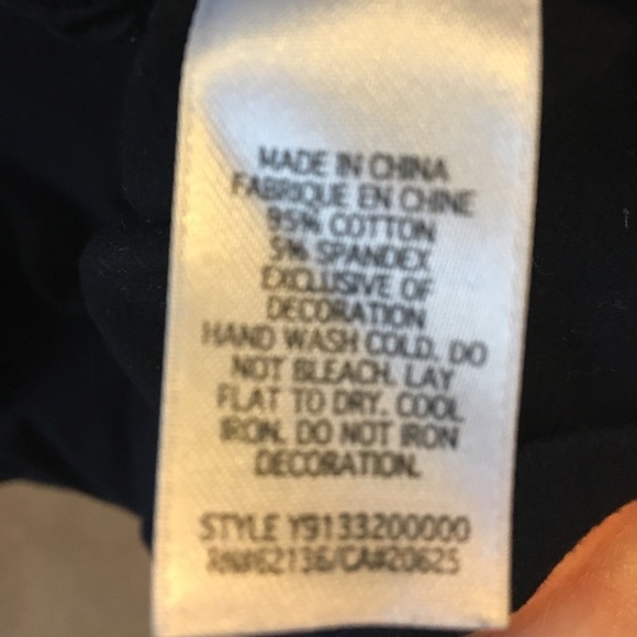 Gorgeous lace top!! - Picture 5 of 6