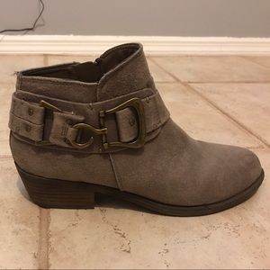 Cute gray booties! Great condition.