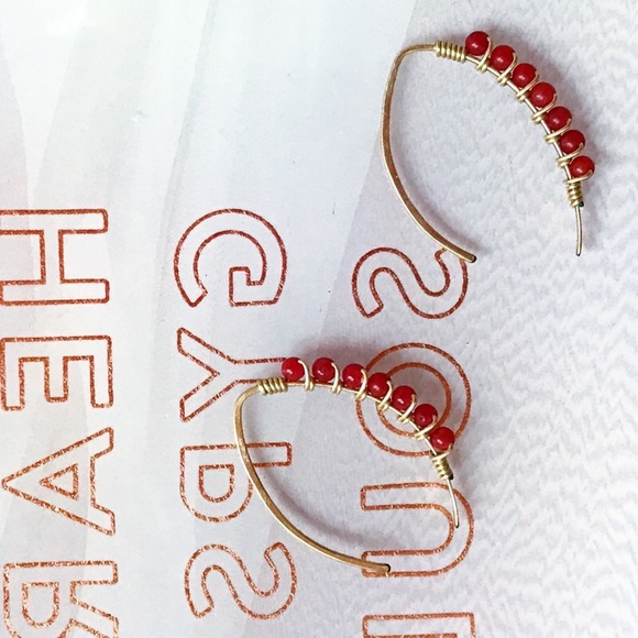 . {GOLD CLIMBERS} Spanish 14K gold + bead earrings - Picture 3 of 8