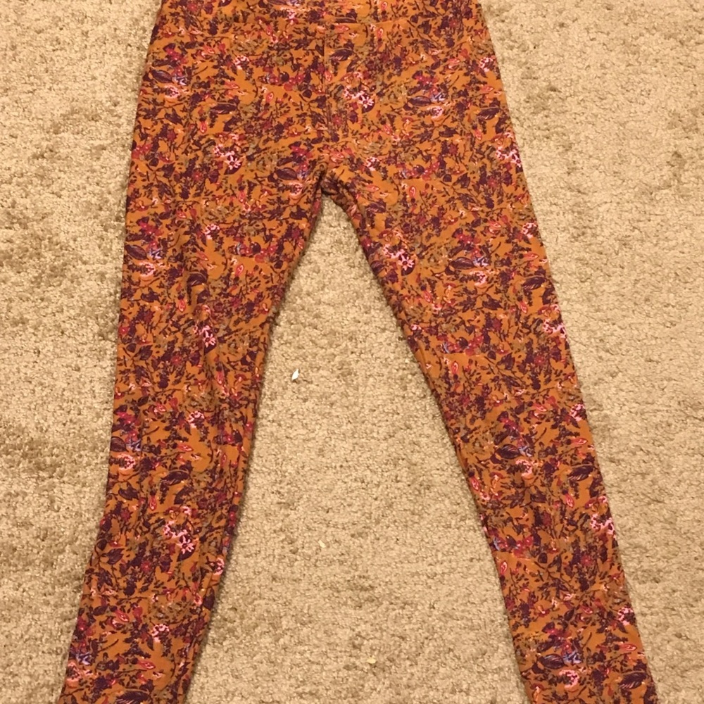 LuLaRoe OS Dark Mustard/Floral leggings *BNWOT*