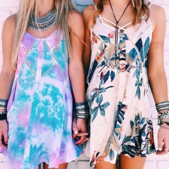 LF Tie Dye Summer Dress - Picture 3 of 7