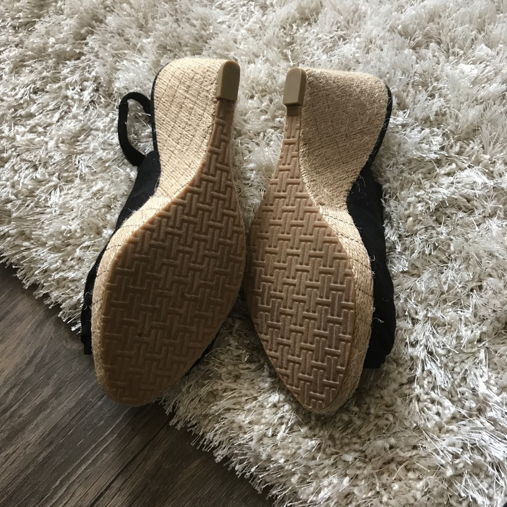 H by Halston black summer wedges! Never worn! - Picture 3 of 3
