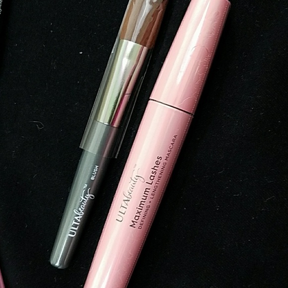 Only 1 left H❤OST PICKNEW$90 Retail ULTA - Picture 4 of 8