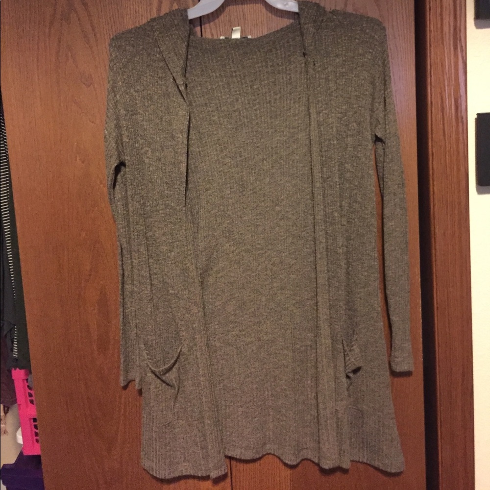 Long hooded cardigan