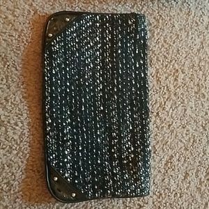 Small clutch for casual night