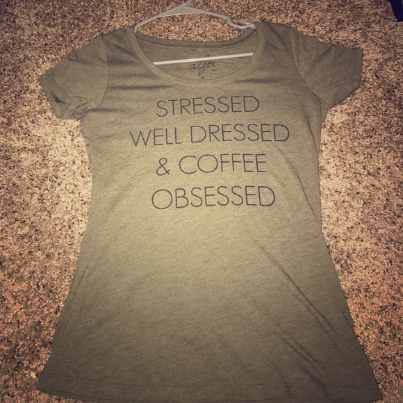 Cute shirt - Picture 1 of 1