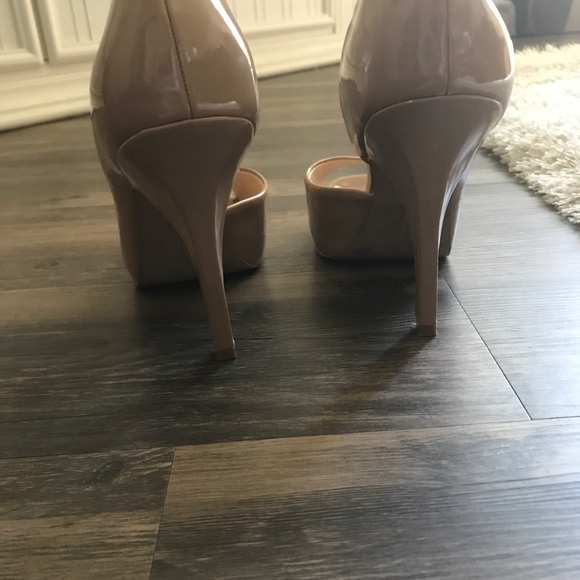 Nude heels - Picture 2 of 4