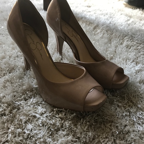 Nude heels - Picture 3 of 4