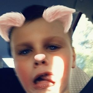 Meet your Posher, Chase