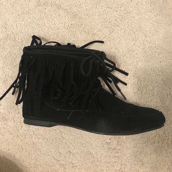 black fringe booties - Picture 5 of 8