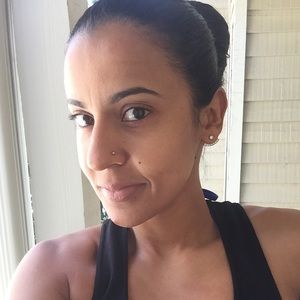 Meet your Posher, Vania