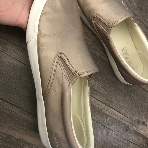 vERY comfortable Ralph Lauren shoes! - Picture 2 of 2