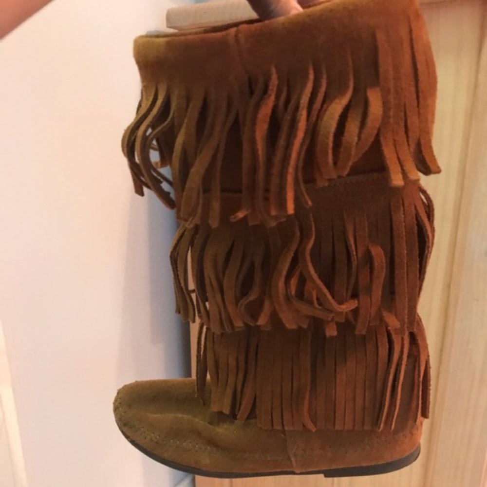 fringe moccasin boots