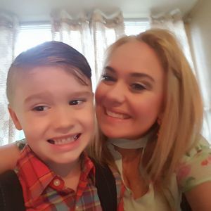 Meet your Posher, Whitney