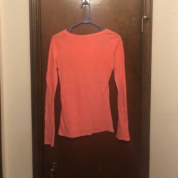 American Eagle long sleeve - Picture 2 of 2