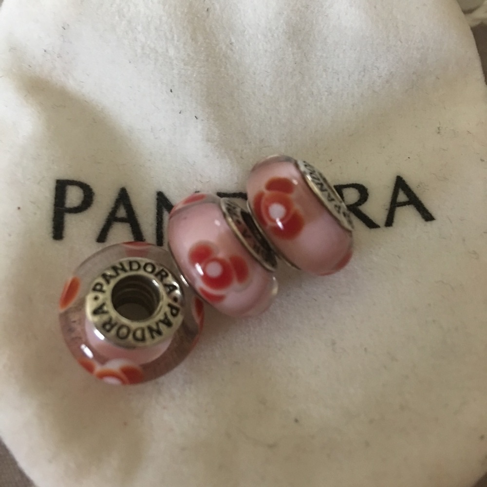 Pandora Murano glass charm
