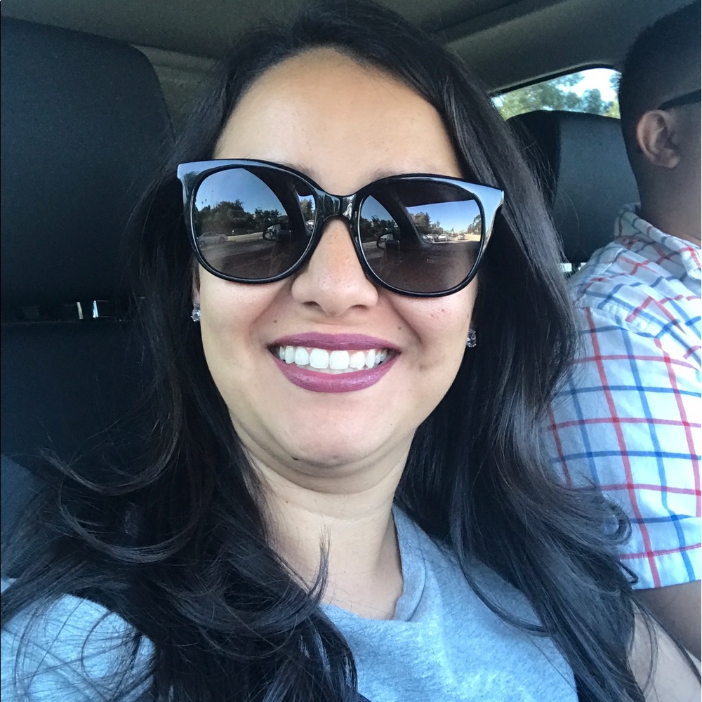 Meet your Posher, Jessica