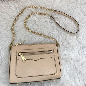 🚫 SOLD Rebecca Minkoff Avery crossbody bag
