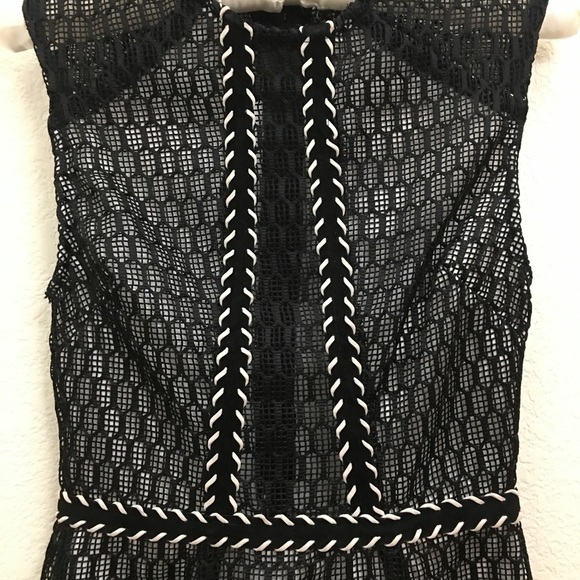 TOPSHOP Beautiful Midi Black Dress - Picture 5 of 8