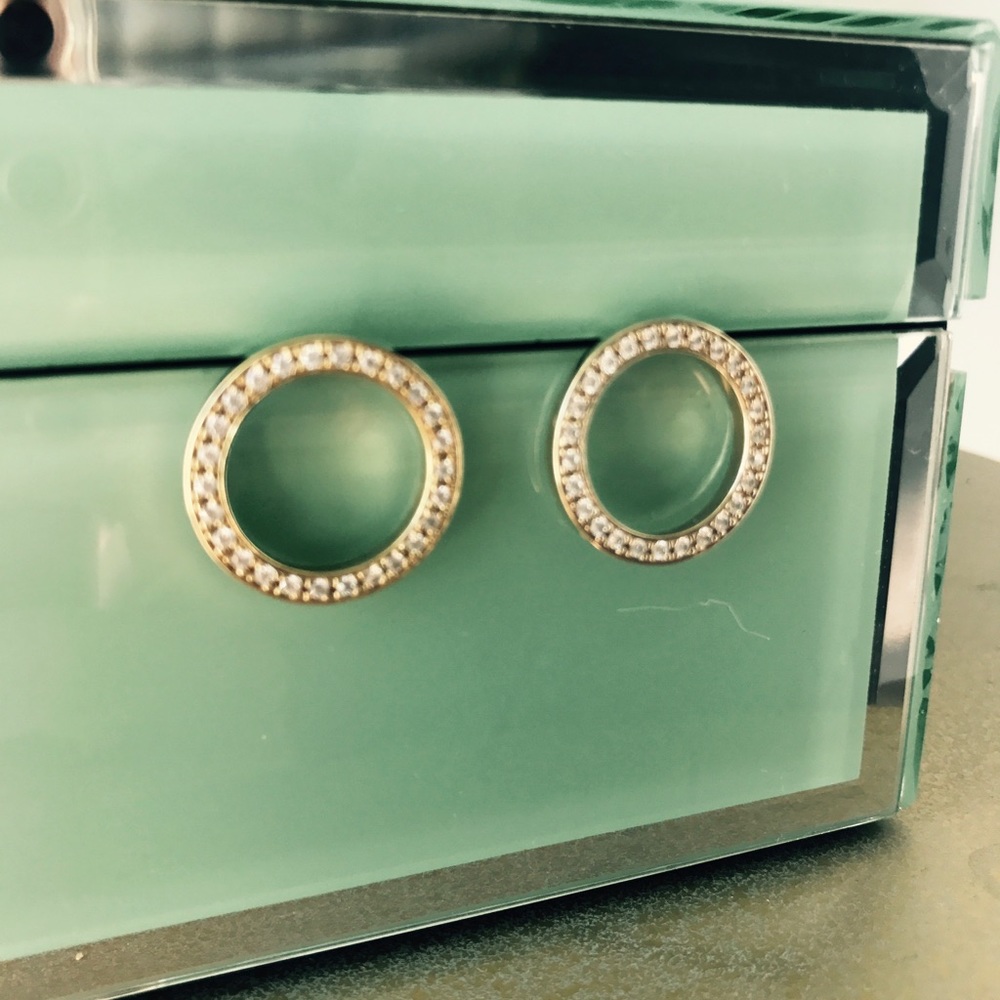 Earrings crystal