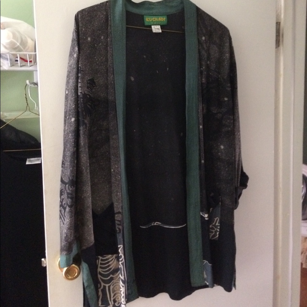 Women's Top