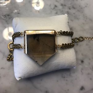 Stunning quartz choker ✨