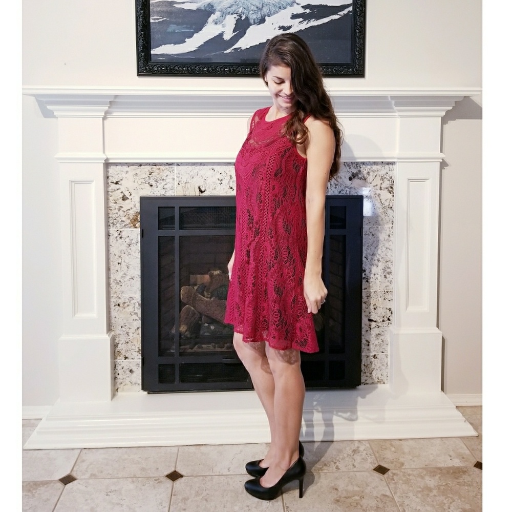 ▫️LAST▫️Infinity Raine Lace Dress - Picture 4 of 8