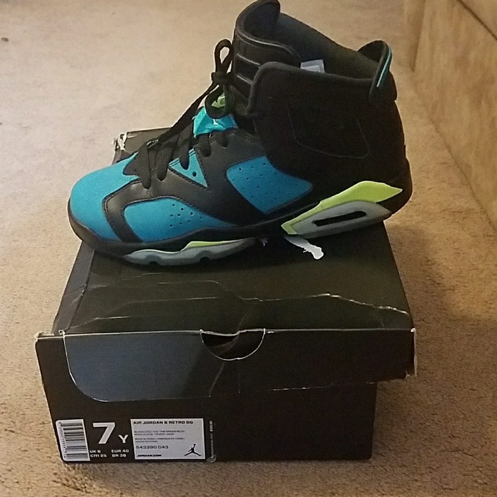 Jordan 6's