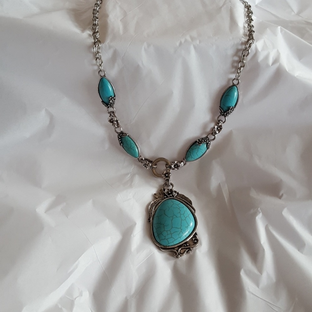 Silver & turquoise necklace