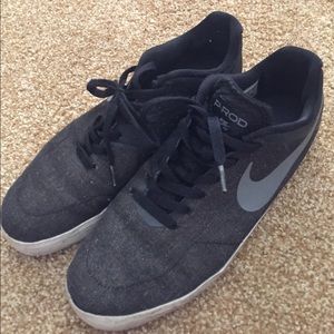 P-ROD NIKE SB SNEAKERS