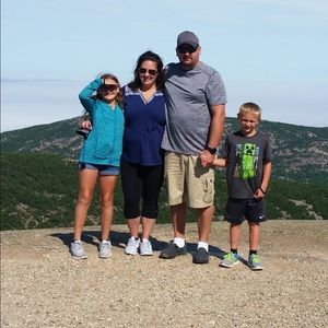 Meet your Posher, Kaleigh